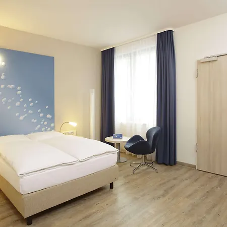 H2 Hotel Berlin-Alexanderplatz-2